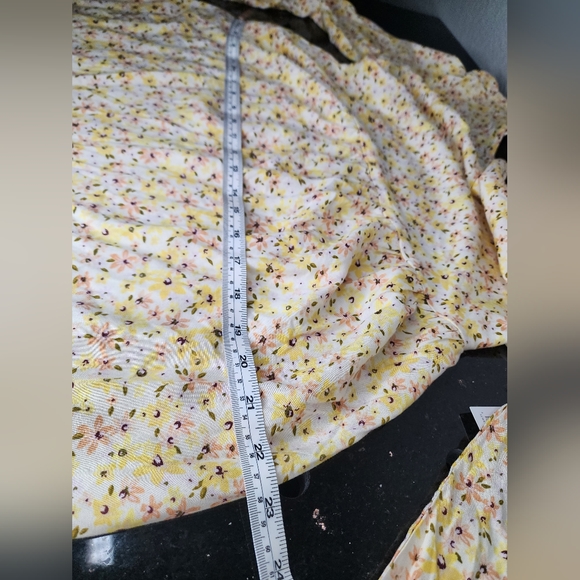 NWT SO Yellow Floral Tie Back Mini Dress. Size M - Picture 10 of 13